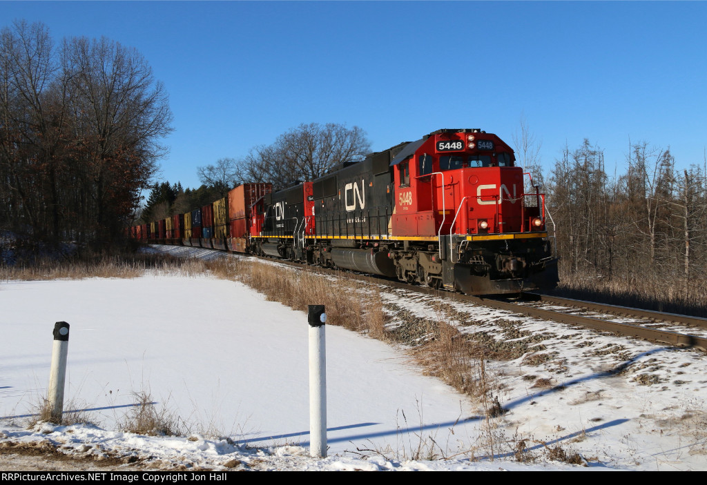 After passing through Holly, L514 makes track speed south